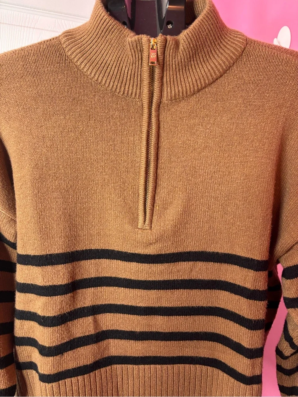 Dkny classic quarter